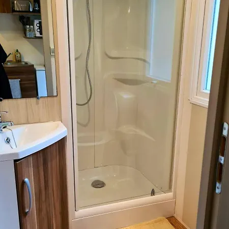 Bungalow De 2 Chambres Avec Piscine Partagee Sauna Et Wifi A Jean De Monts A 3 Km De La